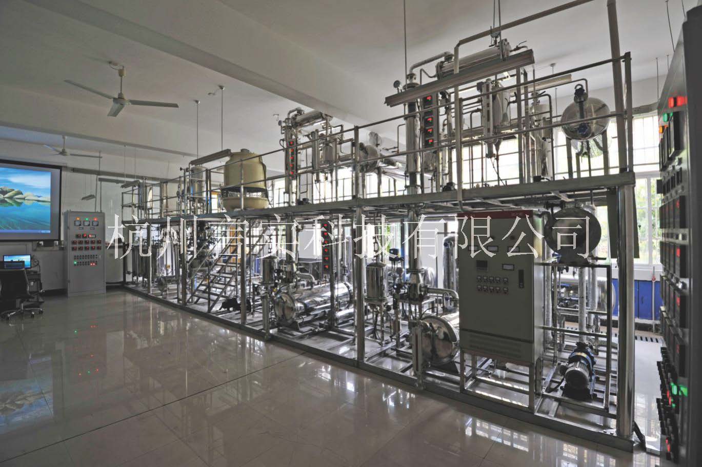  典型化工出产流程技术实训装置 ng电子游戏